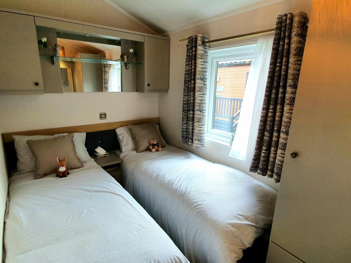 Grand Eagles Luxury Lodge Perth Extérieur photo